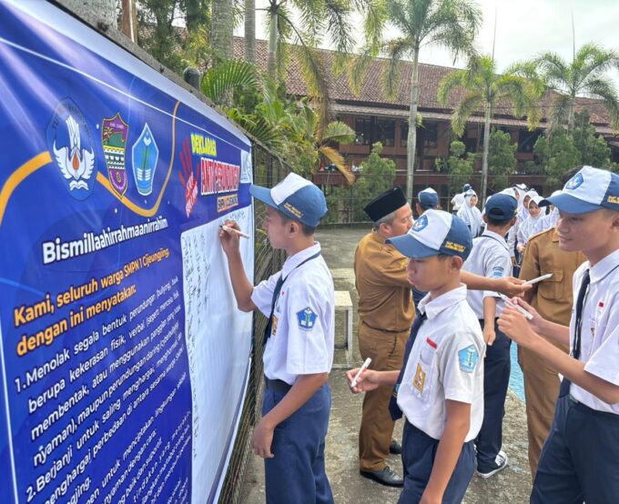SMPN 1 Cijeungjing Gelar Deklarasi Anti Bullying: Wujudkan Sekolah Aman Tanpa Kekerasan