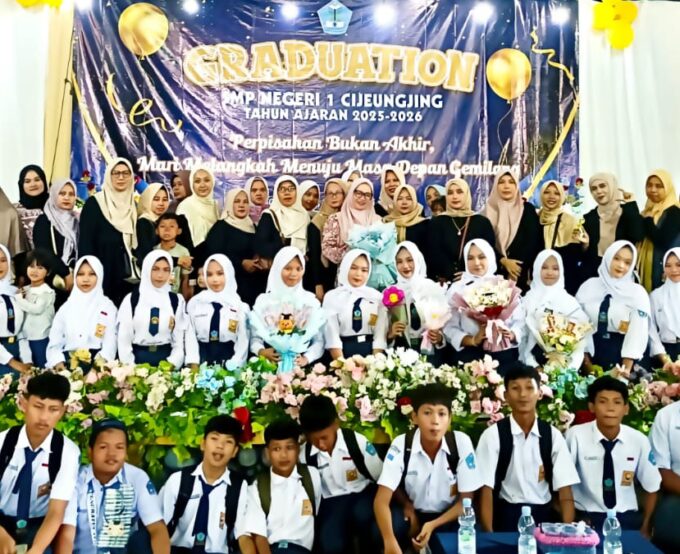 Wisuda Siswa Tingkat IX SMPN 1 Cijeungjing Tahun Pelajaran 2025–2026